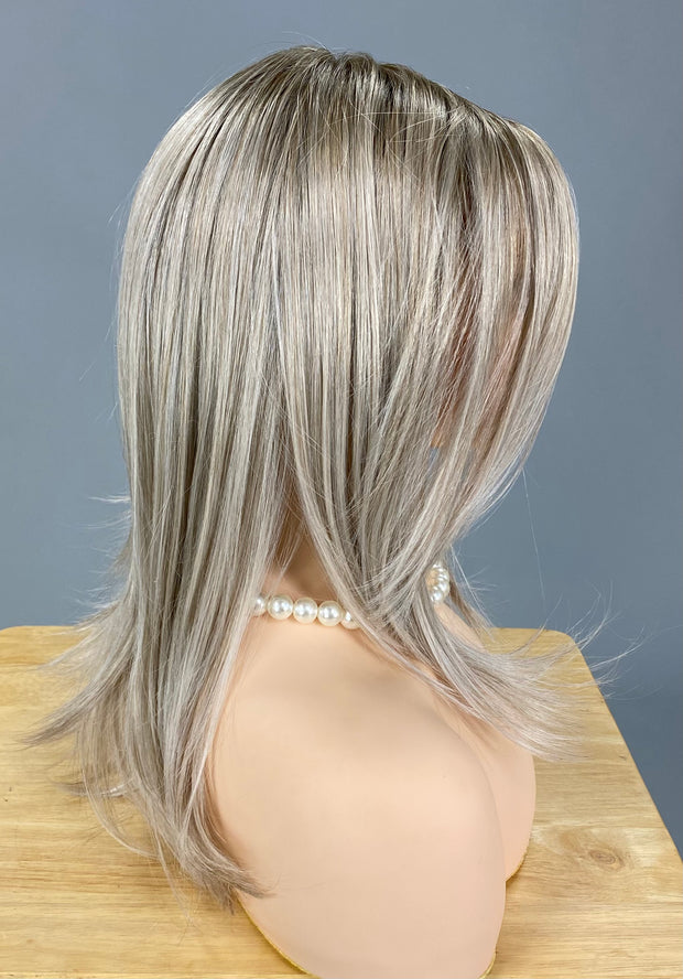 SALE!! "Dolce & Dolce" (Roca Margarita Blonde) BELLE TRESS  Luxury Wig